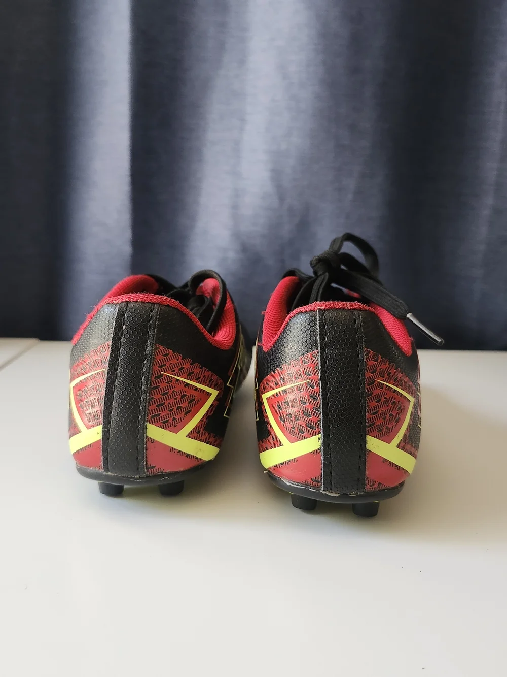 Kids Size 12 Lotto Forza Elite 3 Soccer Cleats